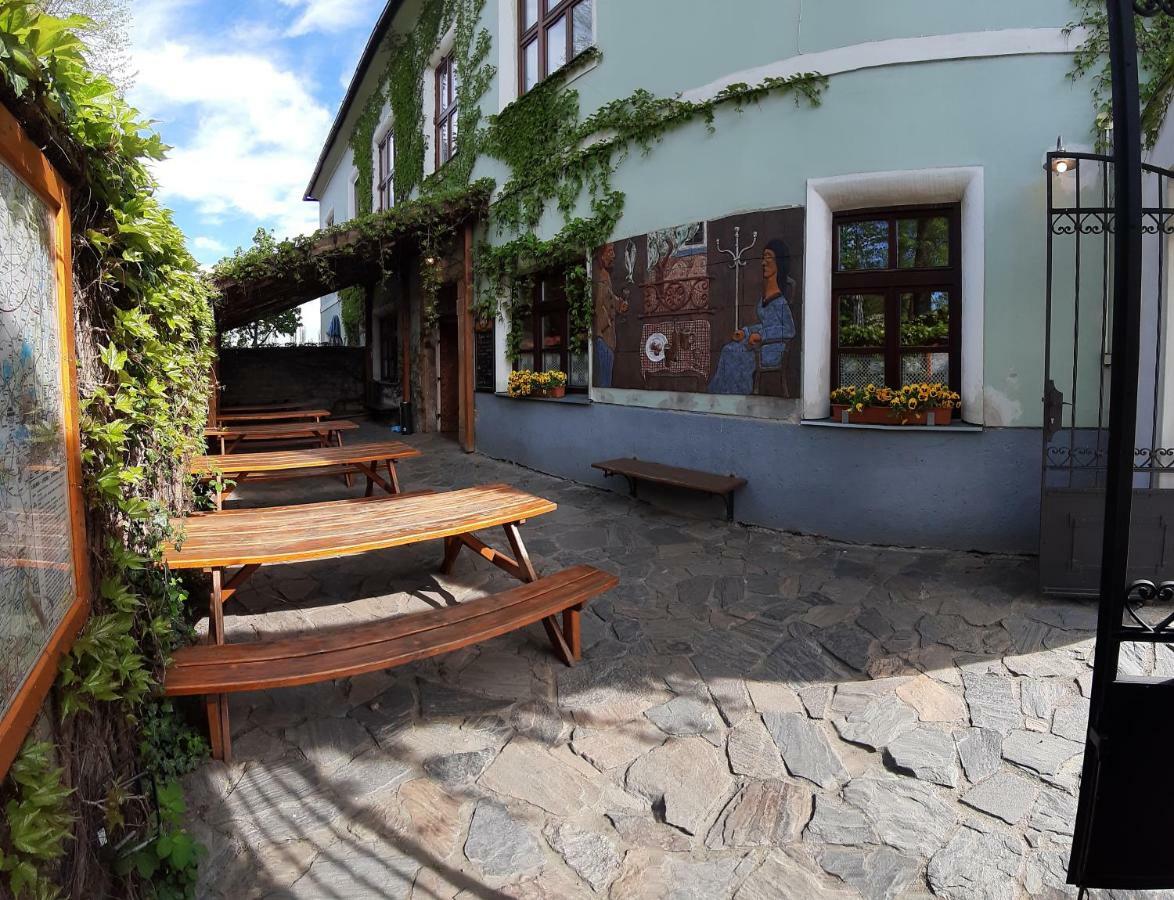 A Restaurace U Hajku