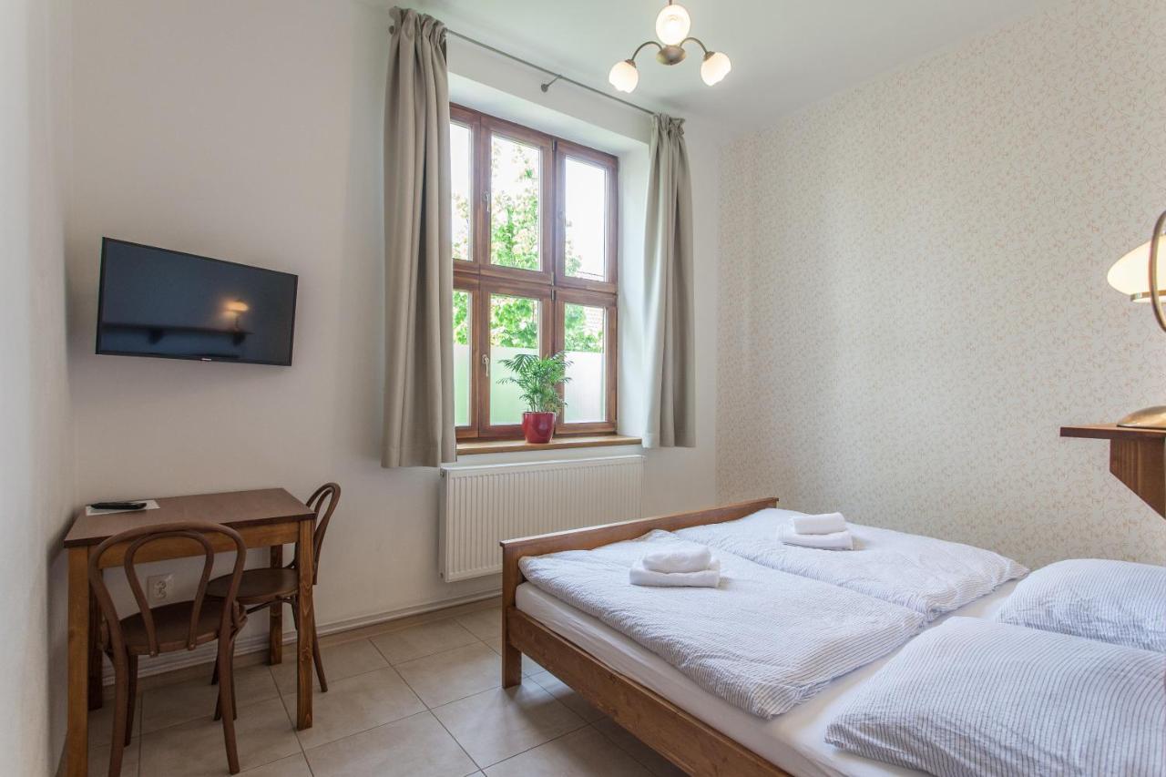 A Restaurace U Hajku Inn Nove Dvory (Central Bohemian)